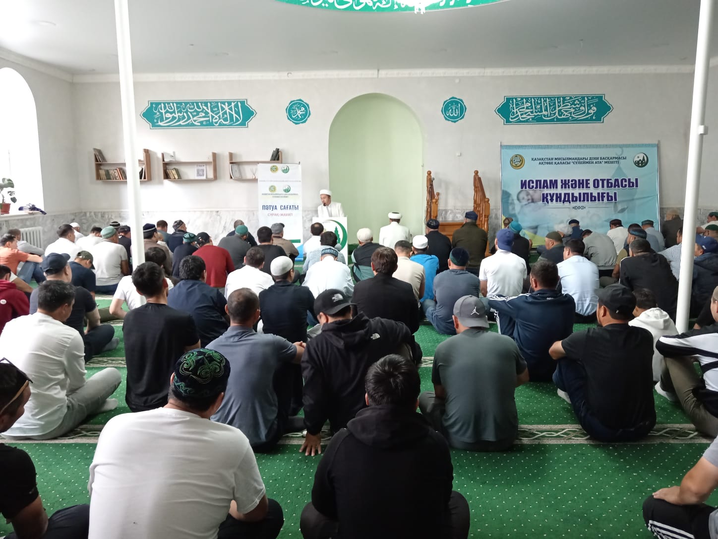 Оральды секске арналған латекс майлық