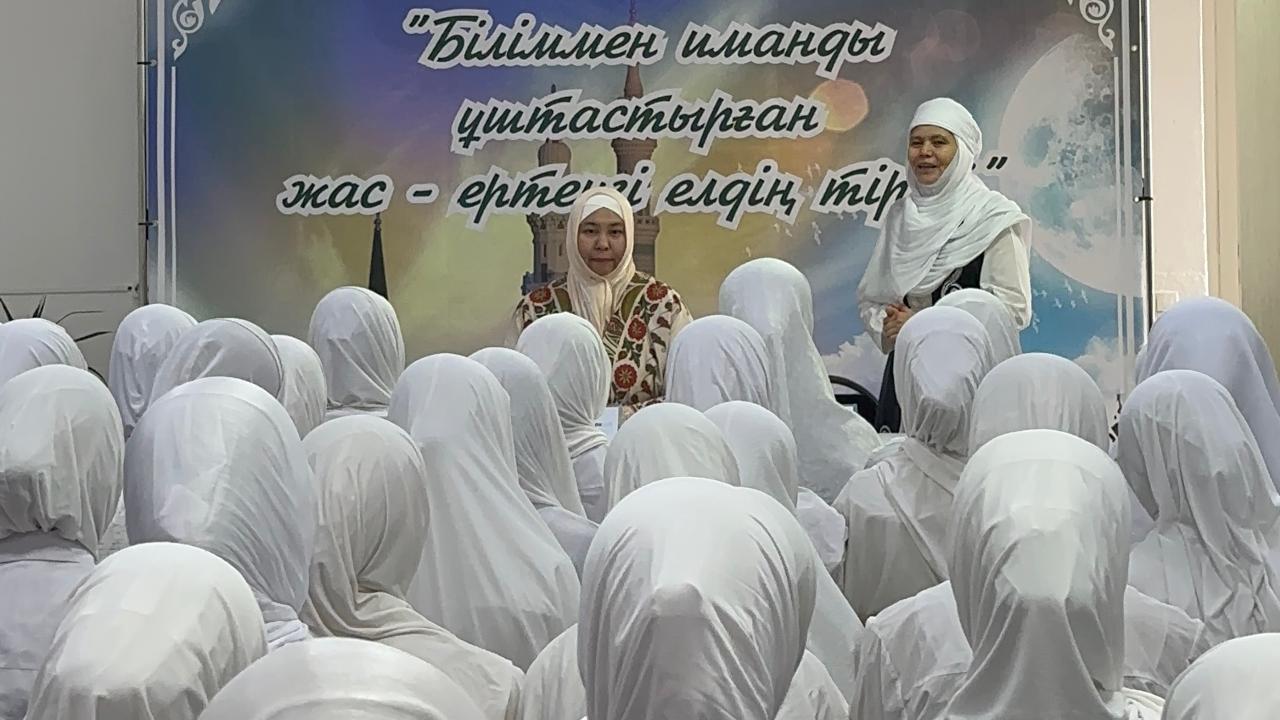 Тара комикстері бдсм Мен велосипедпен жүріп бітірдім